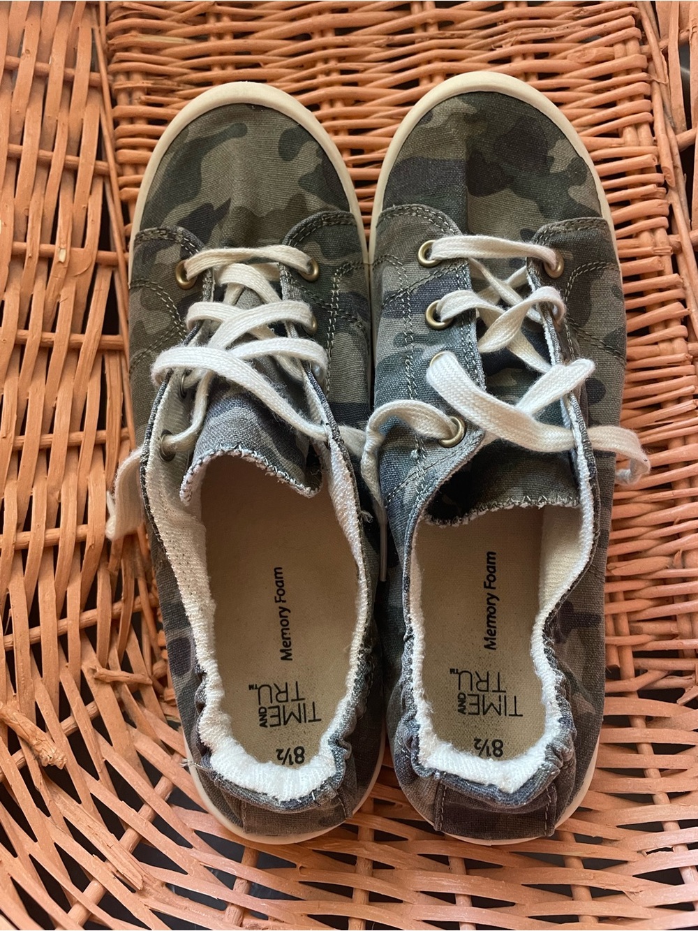 Time and Tru Olive Green Camo Lace-Up Sneakers